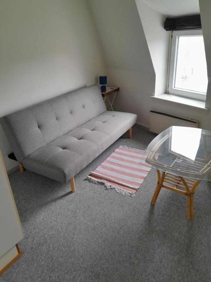 Apartment Mit 2 Zimmern Und Balkon Im Herzen Von Hoyer Højer Exterior foto